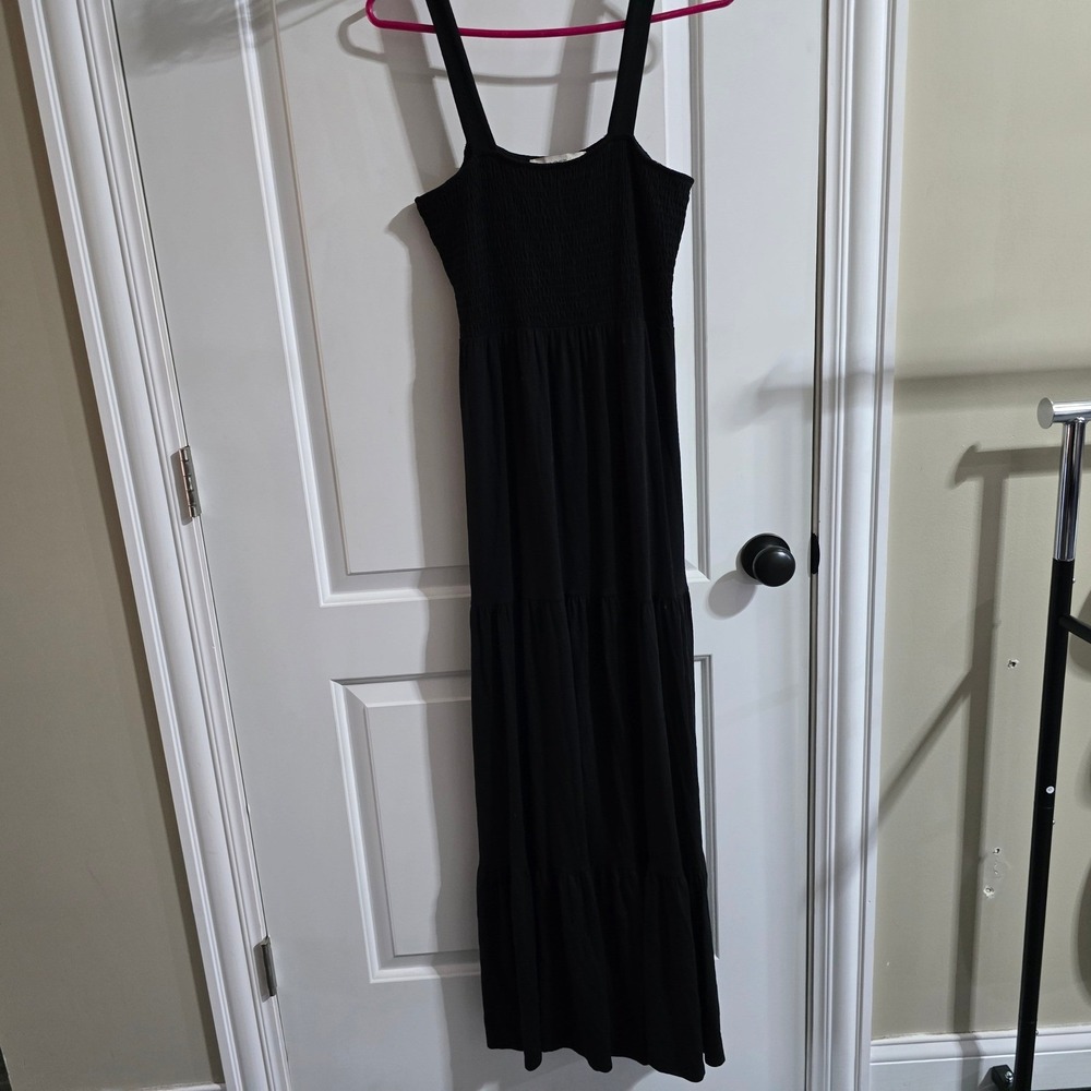 LOFT Maxi Dress Womens XS Black Smocked Tiered Sleeveless Rayon Blend CA57421
